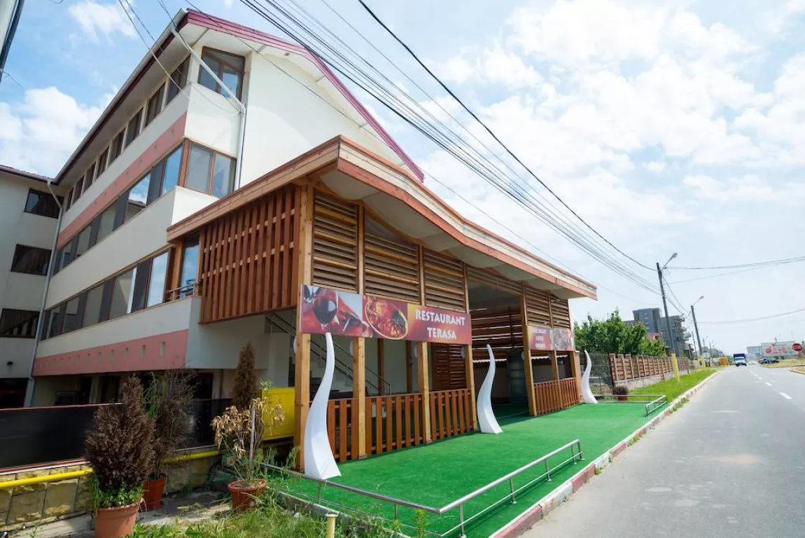 Hostel Nova Route din Mamaia Nord