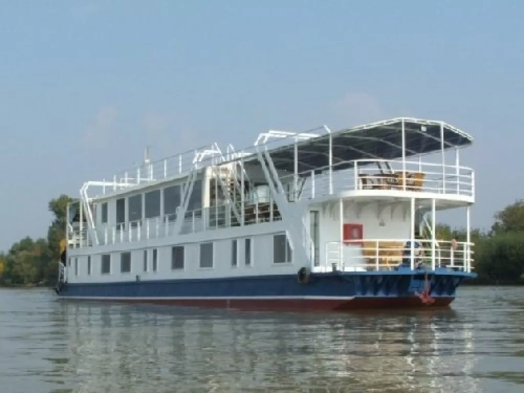 Hotel GGGociman din Crisan