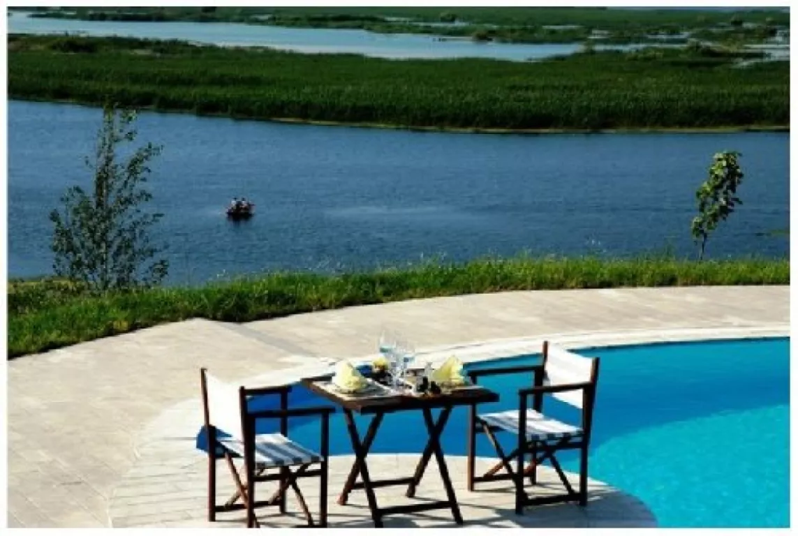 Hotel Delta Nature Resort din Somova
